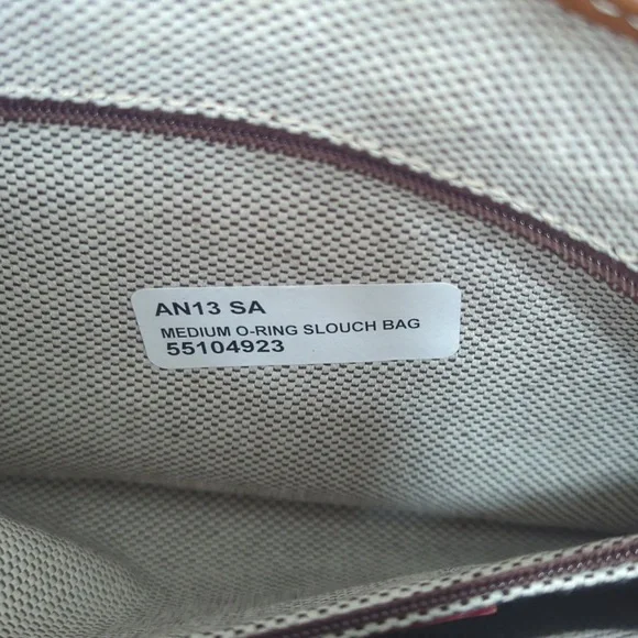 Dooney & Bourke brown pebbled leather handbag purse o-ring slouch bag - Picture 11 of 13